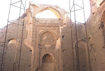 پروژه مرمت مسجد هفت شویه اصفهان – پاورپوینت مرمت ابنیه تاریخی